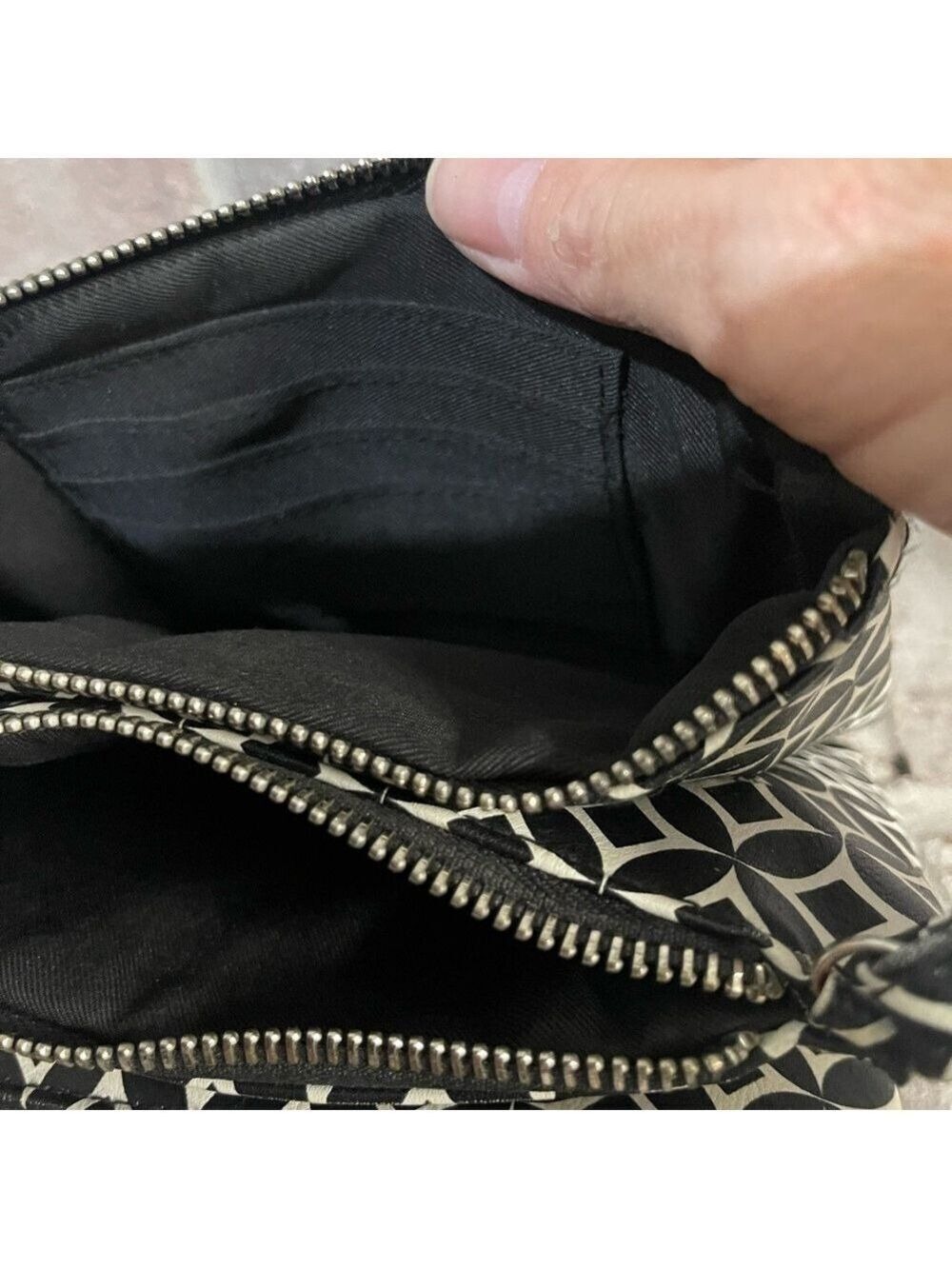 CROSSBODY - Picture 8 of 8